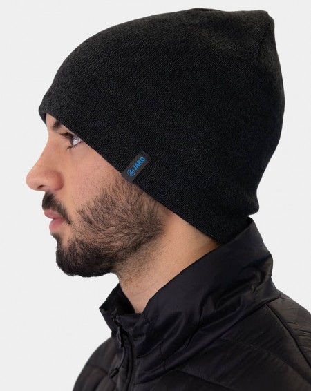 В'язана шапка