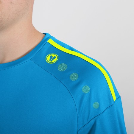 Футболка striker 2.0